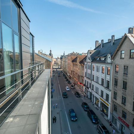 Easyrooms Dzirnavu Рига Екстер'єр фото