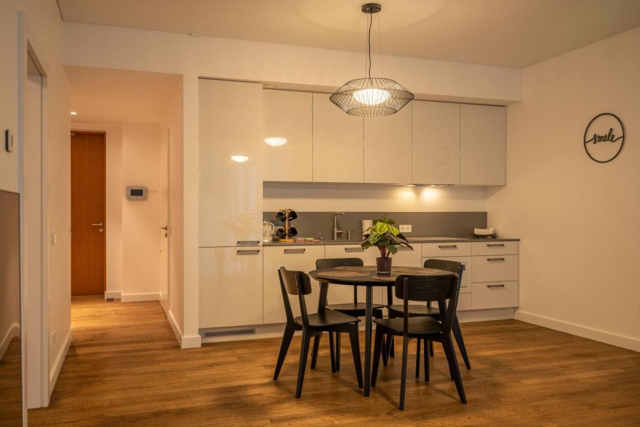 Easyrooms Dzirnavu Рига Екстер'єр фото
