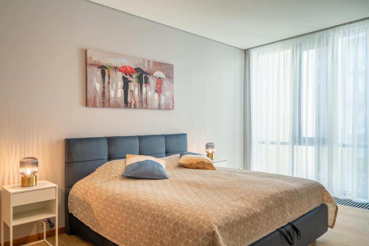 Easyrooms Dzirnavu Рига Екстер'єр фото